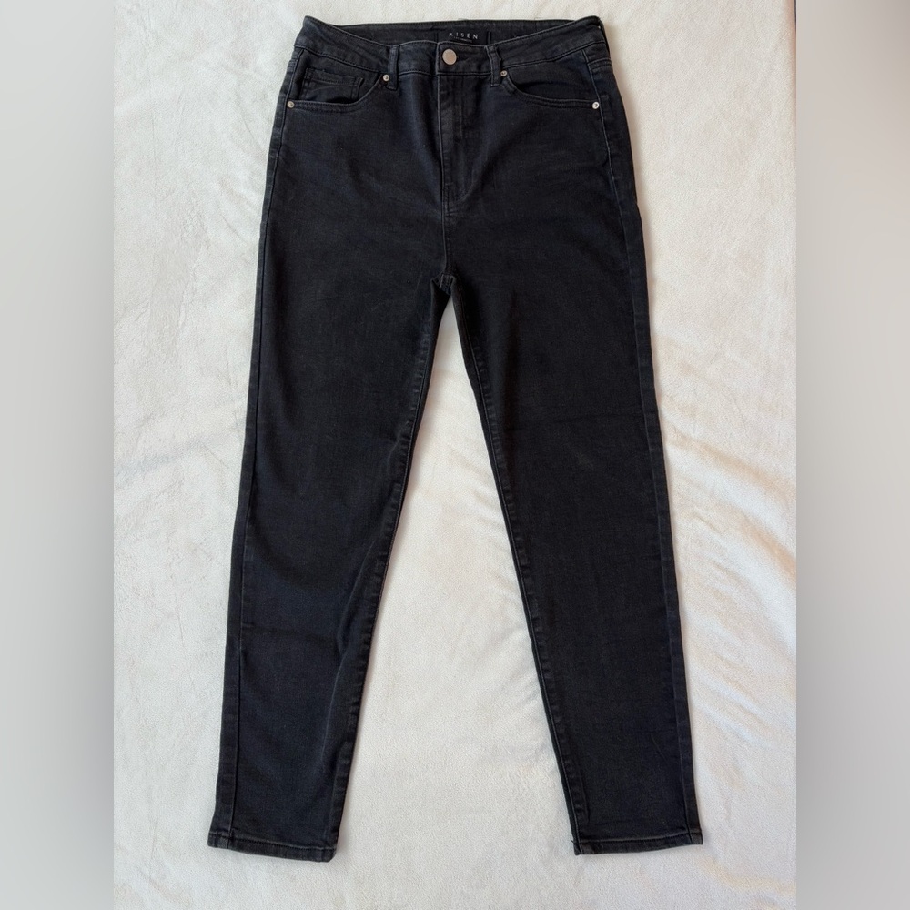 NWOT Black Risen Jeans Size 13/31